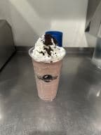 Best Cookies & Cream Smoothie 24oz in Fresno, CA